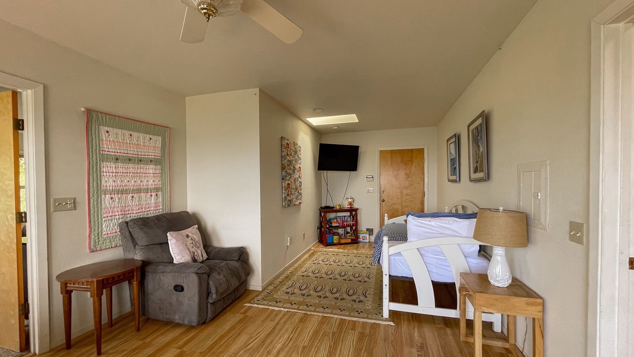Photo of Bedroom in Orick