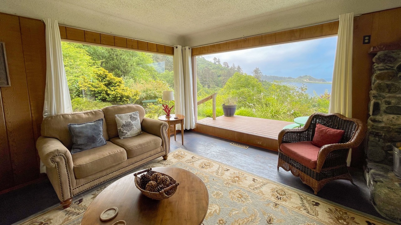 Photo of Livingroom in Orick