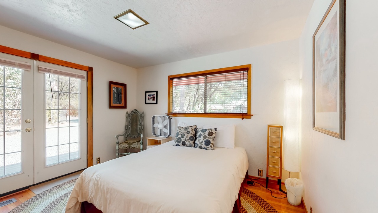 Photo of Bedroom in Burnt Ranch
