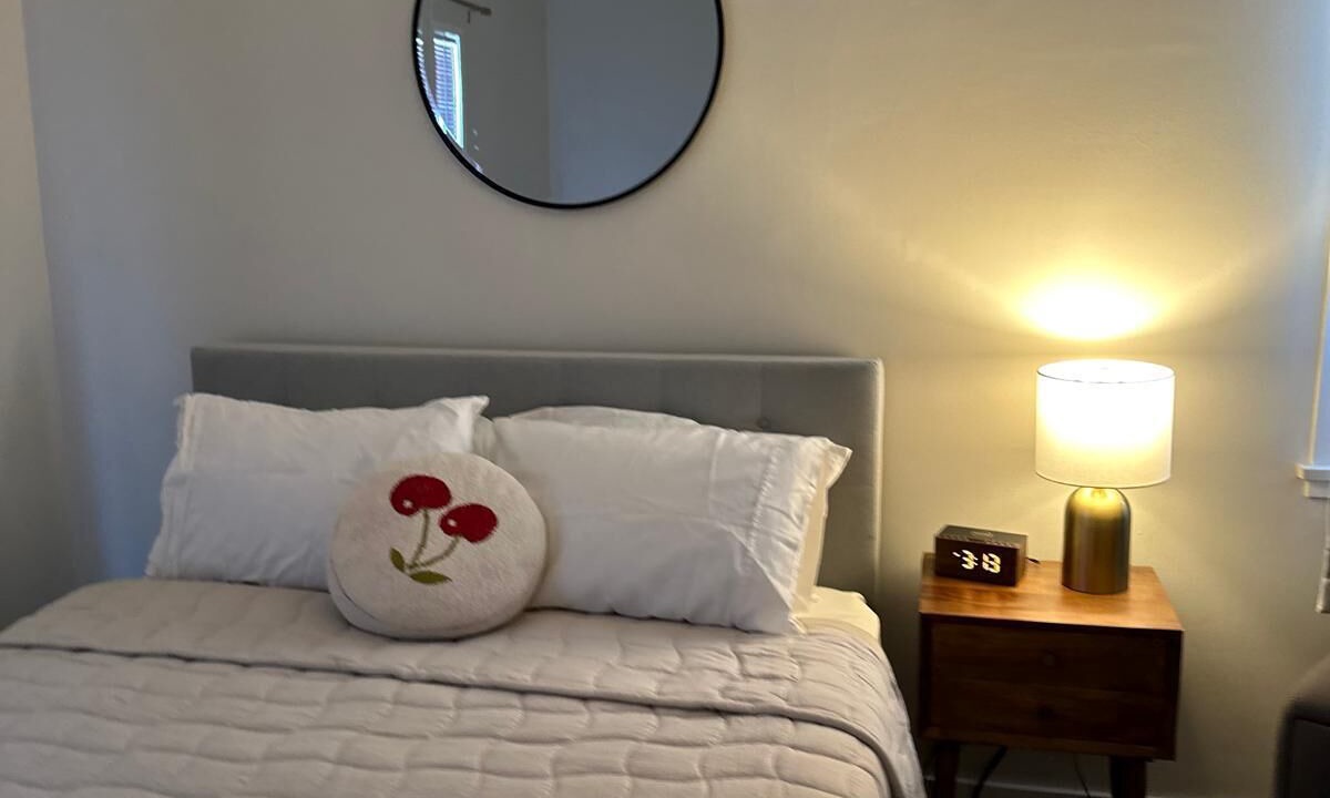 Photo of Bedroom in Los Angeles