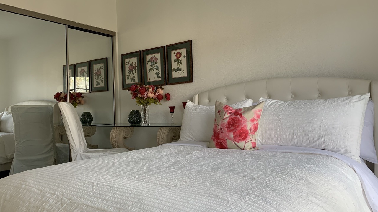 Photo of Bedroom in Northwest Anaheim