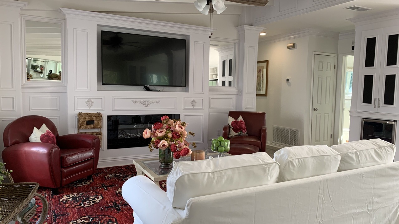 Photo of Livingroom in Northwest Anaheim