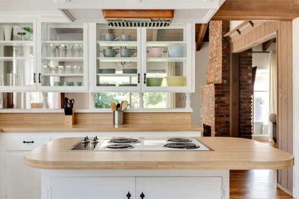 Photo of Kitchen in Valley Glen