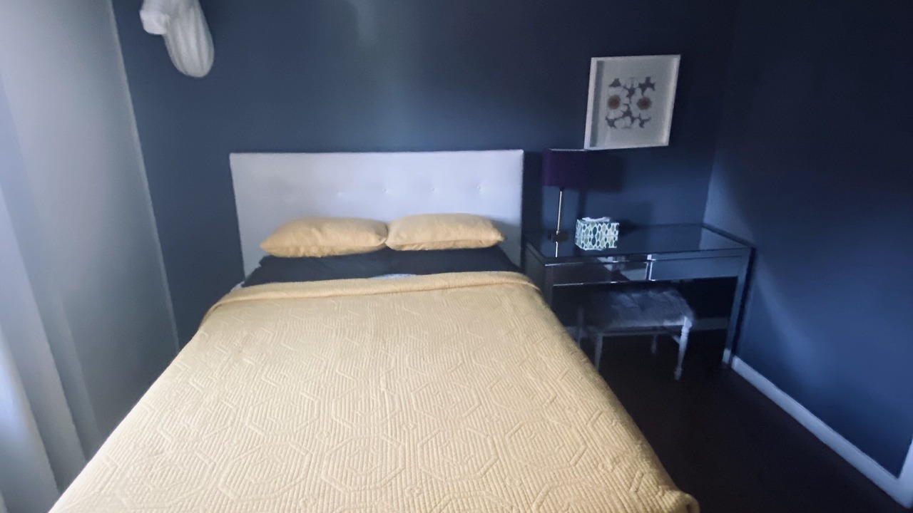 Photo of Bedroom in West Hollywood