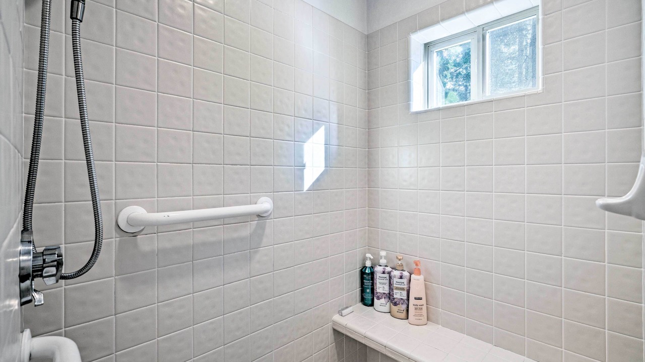 Photo of Bathroom in Arnold