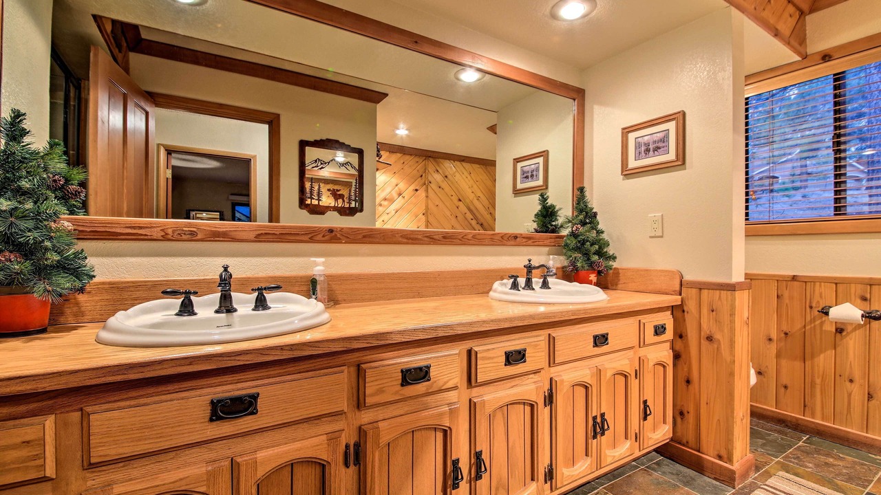 Photo of Bathroom in Fox Farm