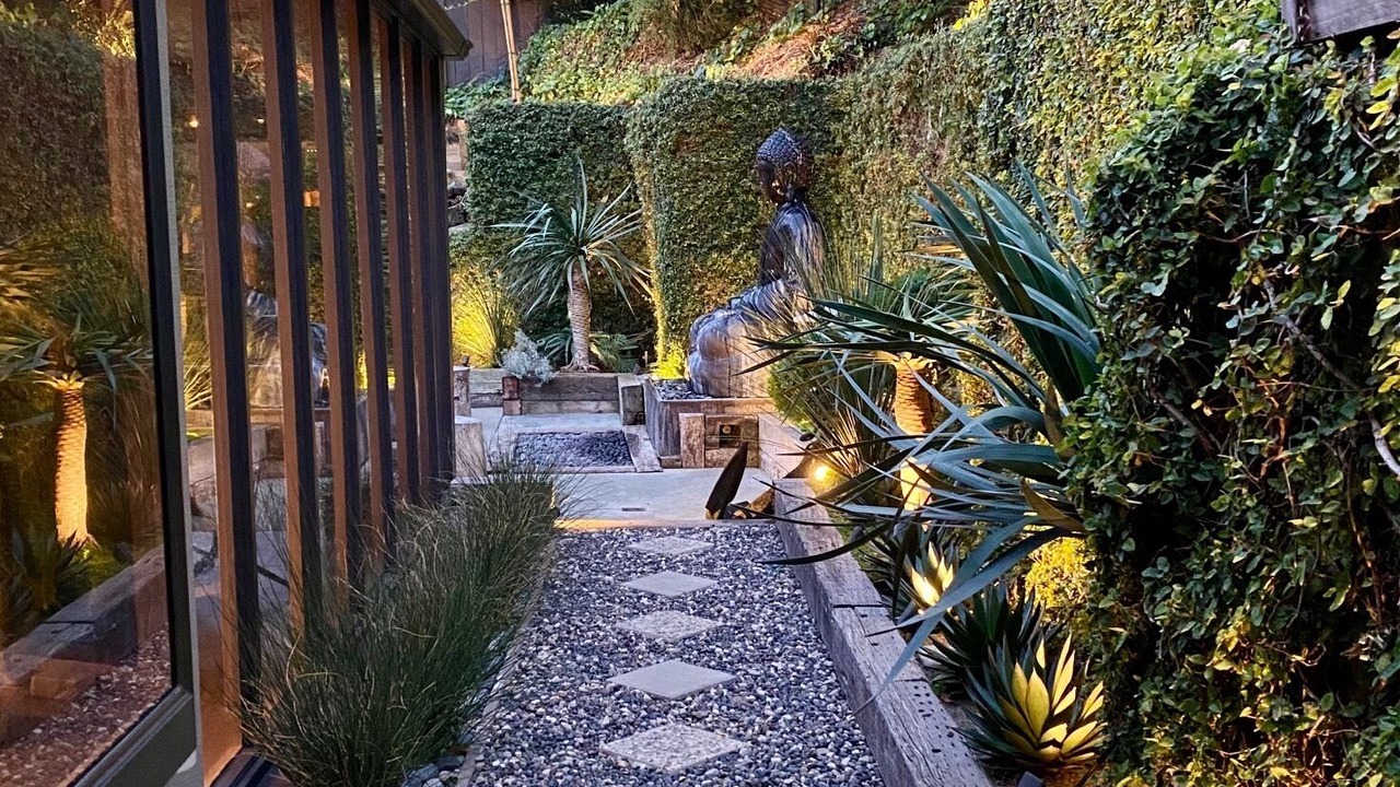 Photo of Outdoor in Beverly Glen