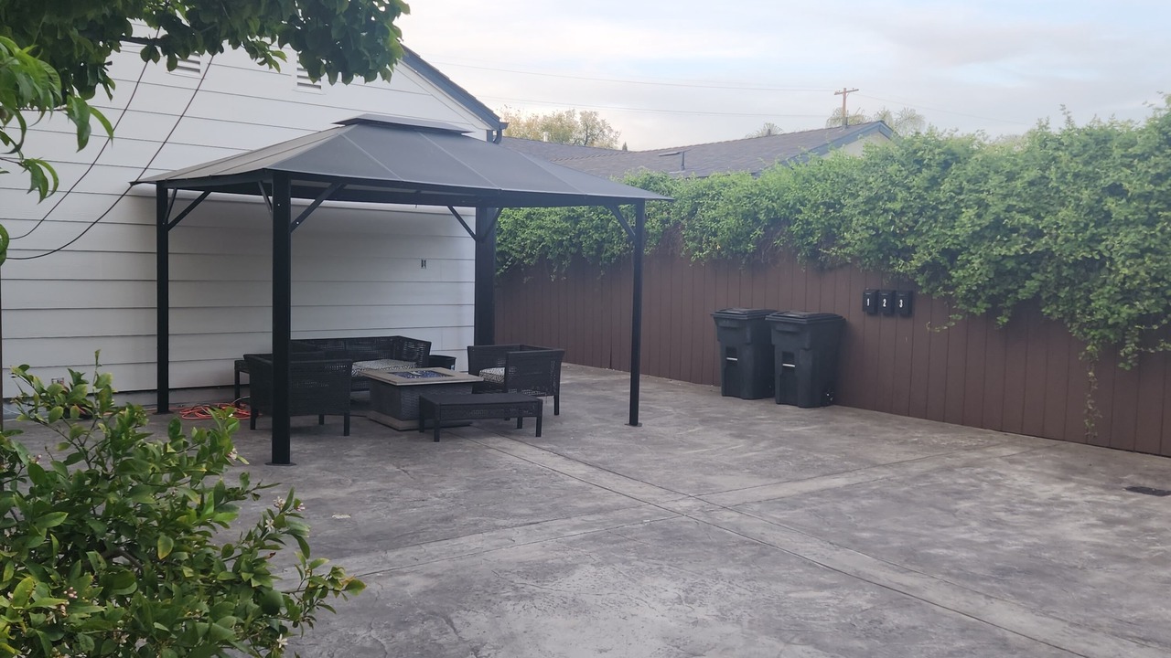 Photo of Outdoor in Northridge