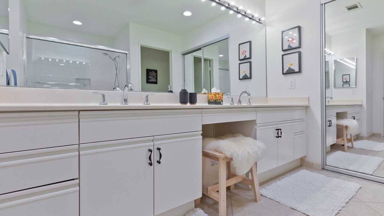 Photo of Bedroom in Palm Desert