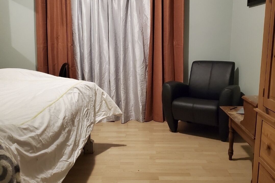 Photo of Bedroom in Reseda