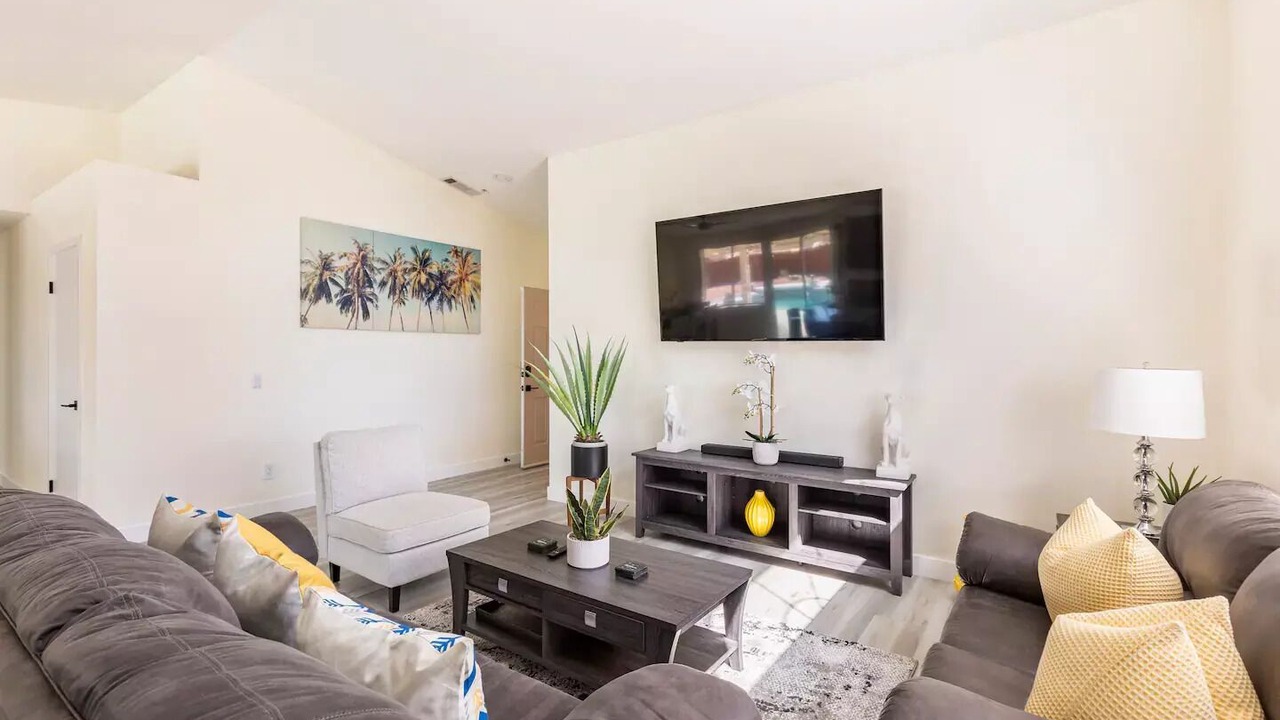 Photo of Livingroom in Rancho Del Oro