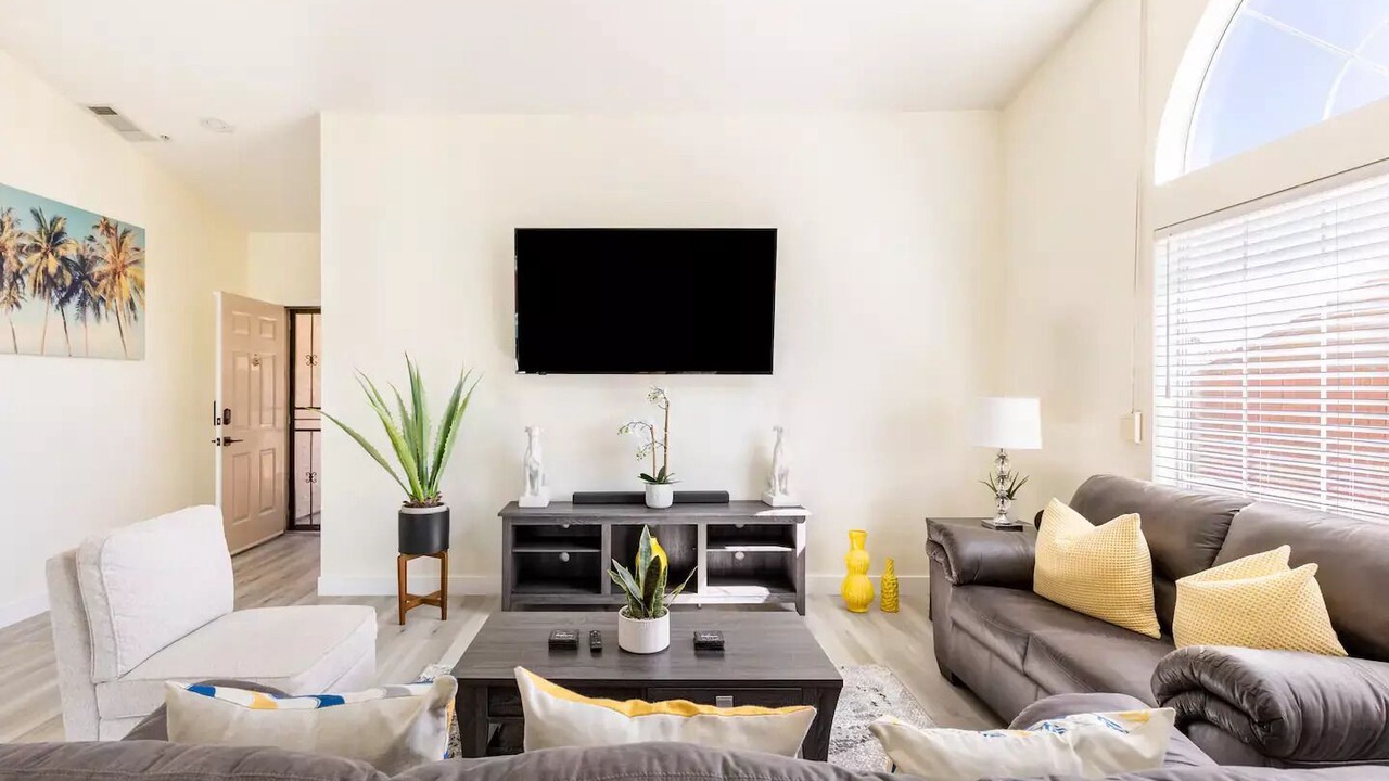 Photo of Livingroom in Rancho Del Oro