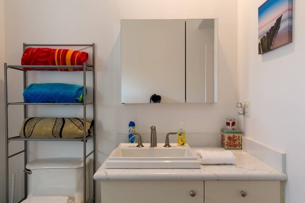 Photo of Bathroom in Del Rey