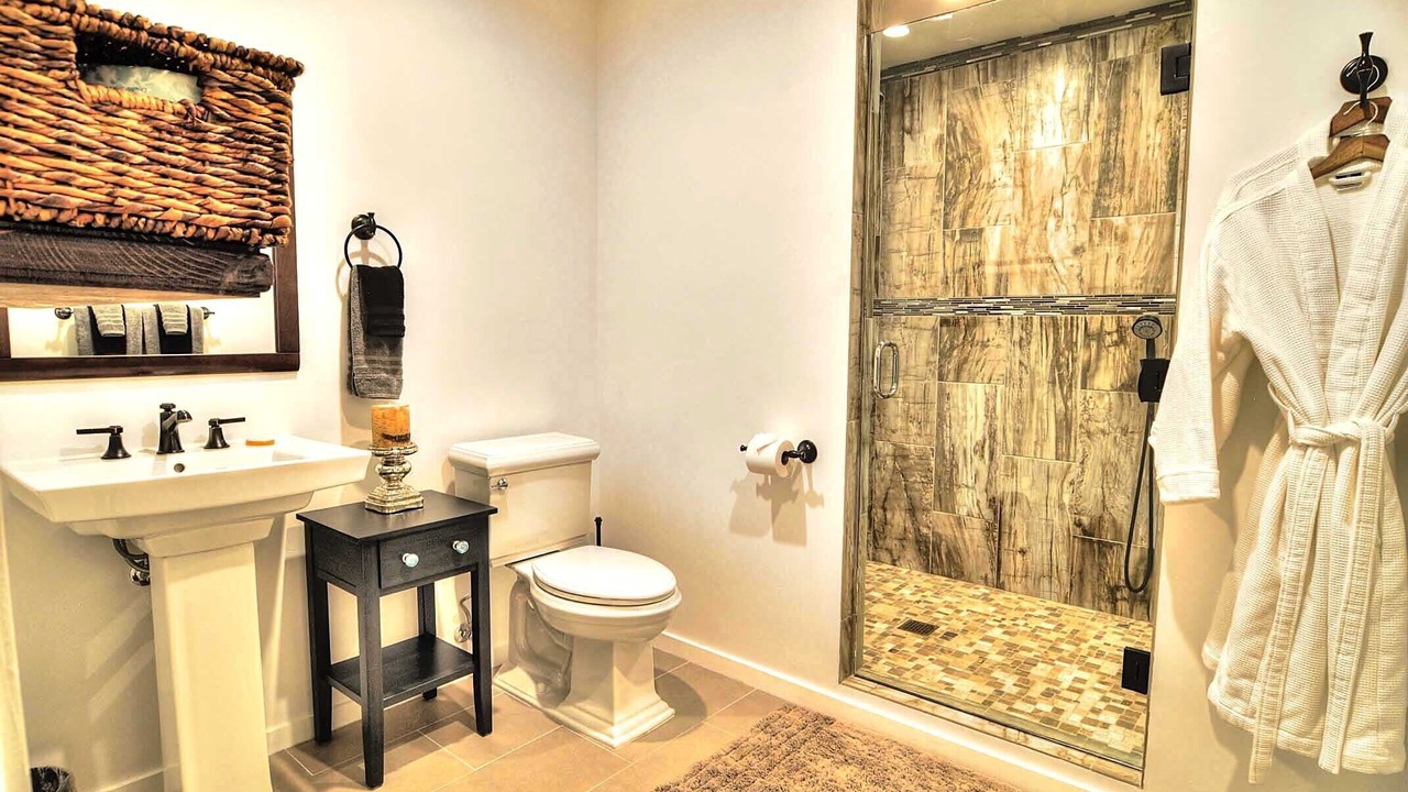 Photo of Bathroom in The Mesa