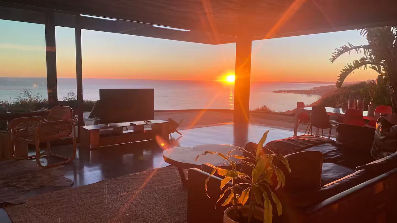 Photo of Patio Balcony in Eastern Malibu