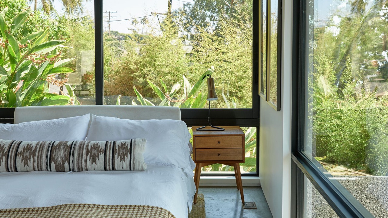 Photo of Bedroom in Eastern Malibu