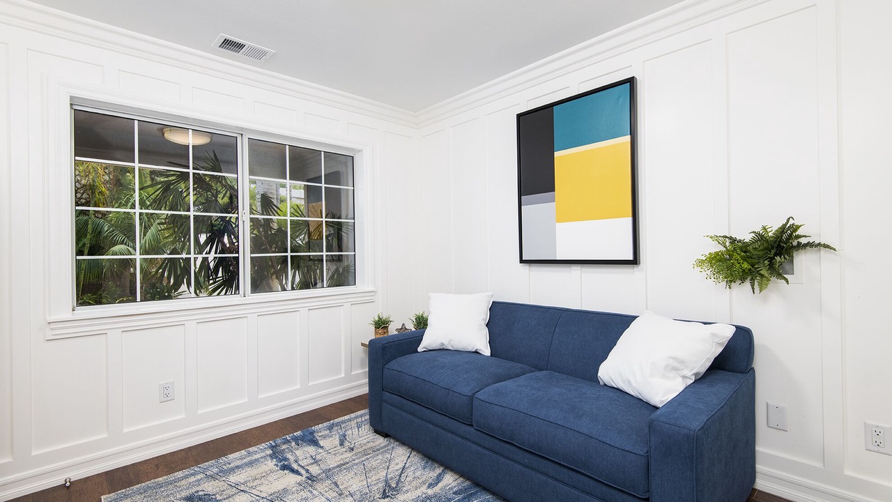 Photo of Livingroom in Vista