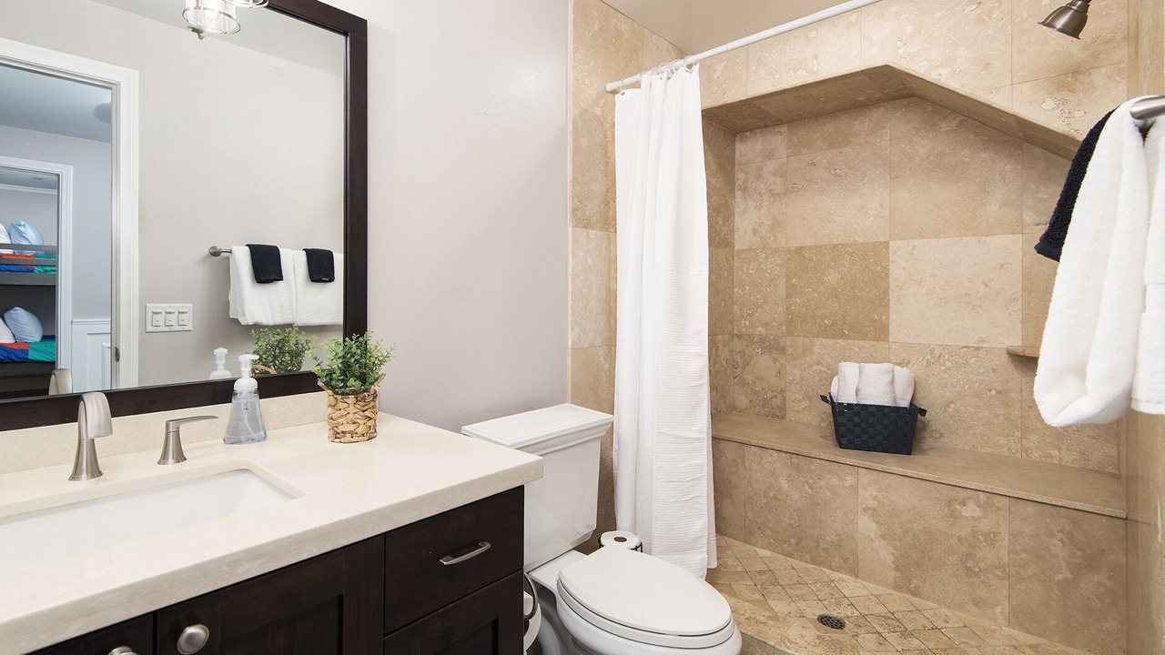 Photo of Bathroom in Vista