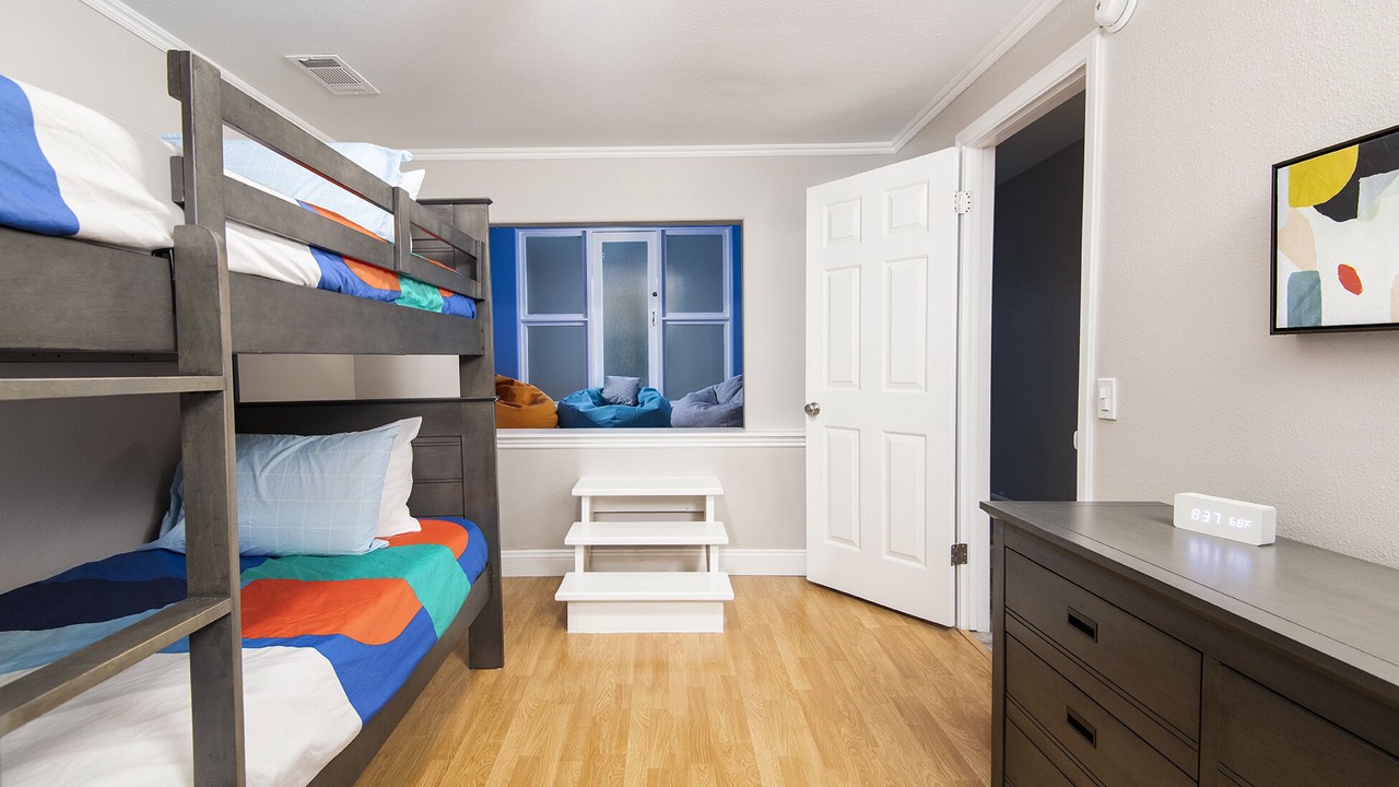 Photo of Bedroom in Vista