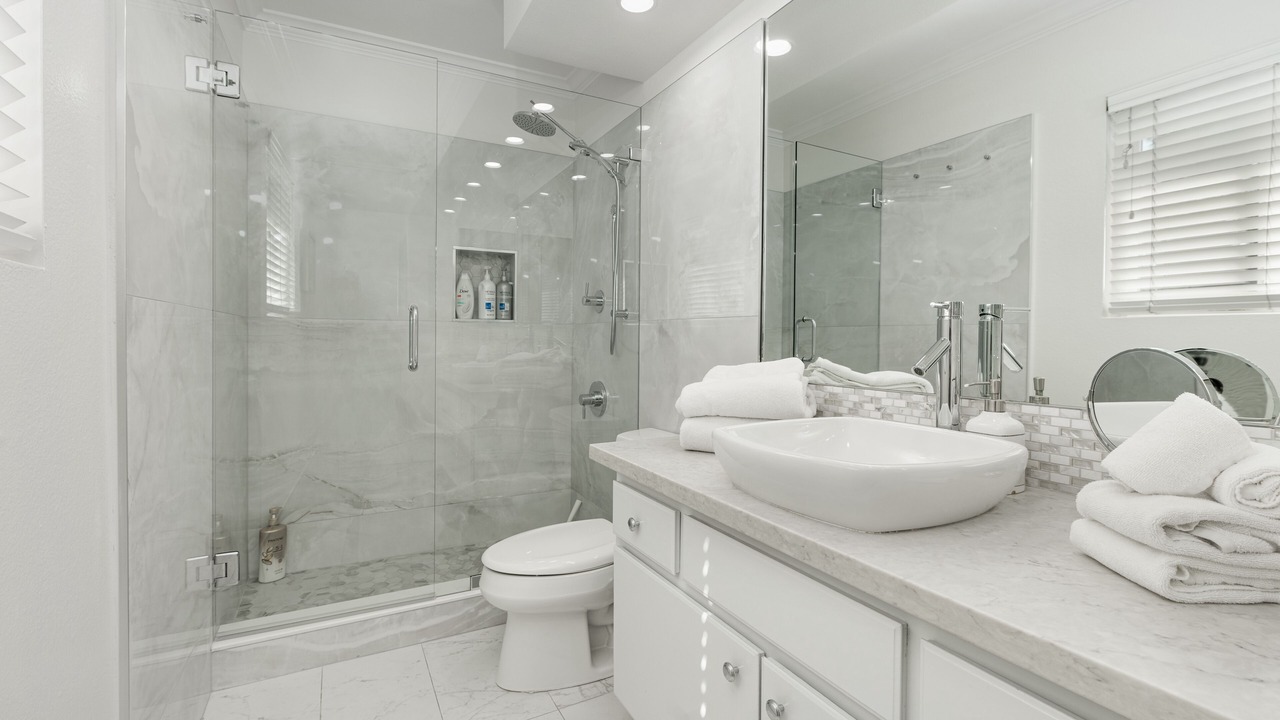 Photo of Bathroom in Laguna Niguel