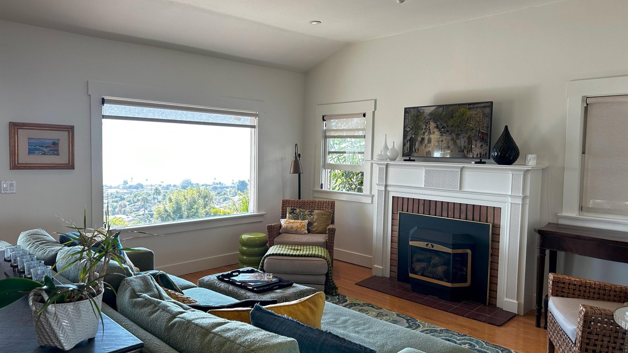 Photo of Livingroom in Laguna Beach
