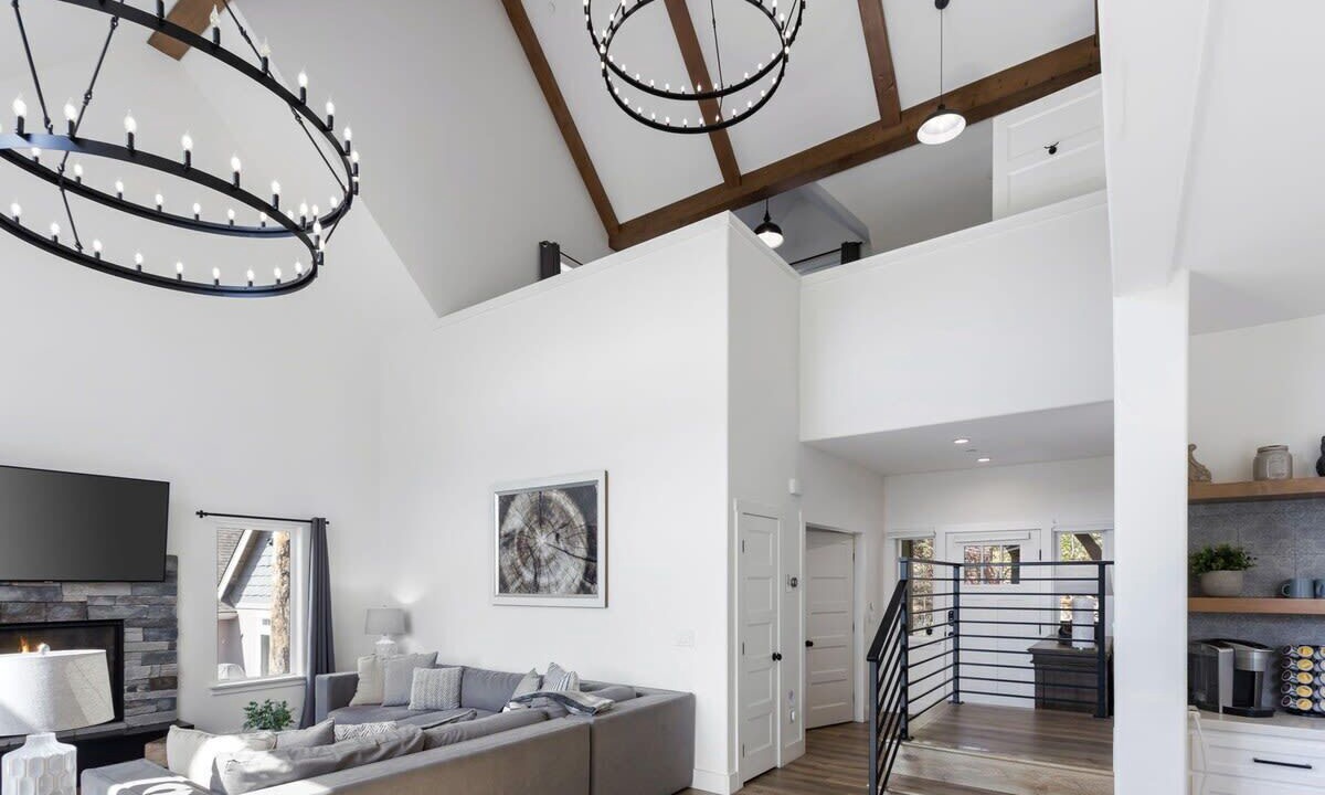 Photo of Bedroom in Blue Jay