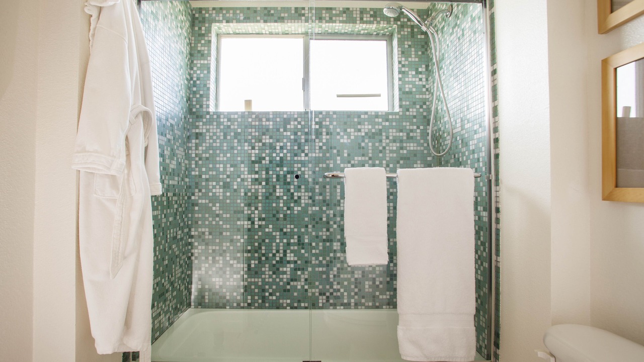Photo of Bathroom in B-Bar-H Ranch