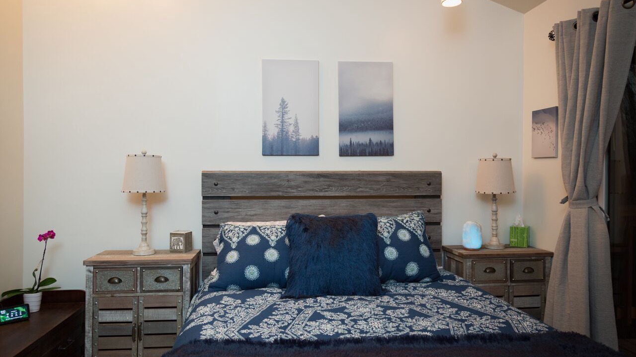 Photo of Bedroom in Freestone