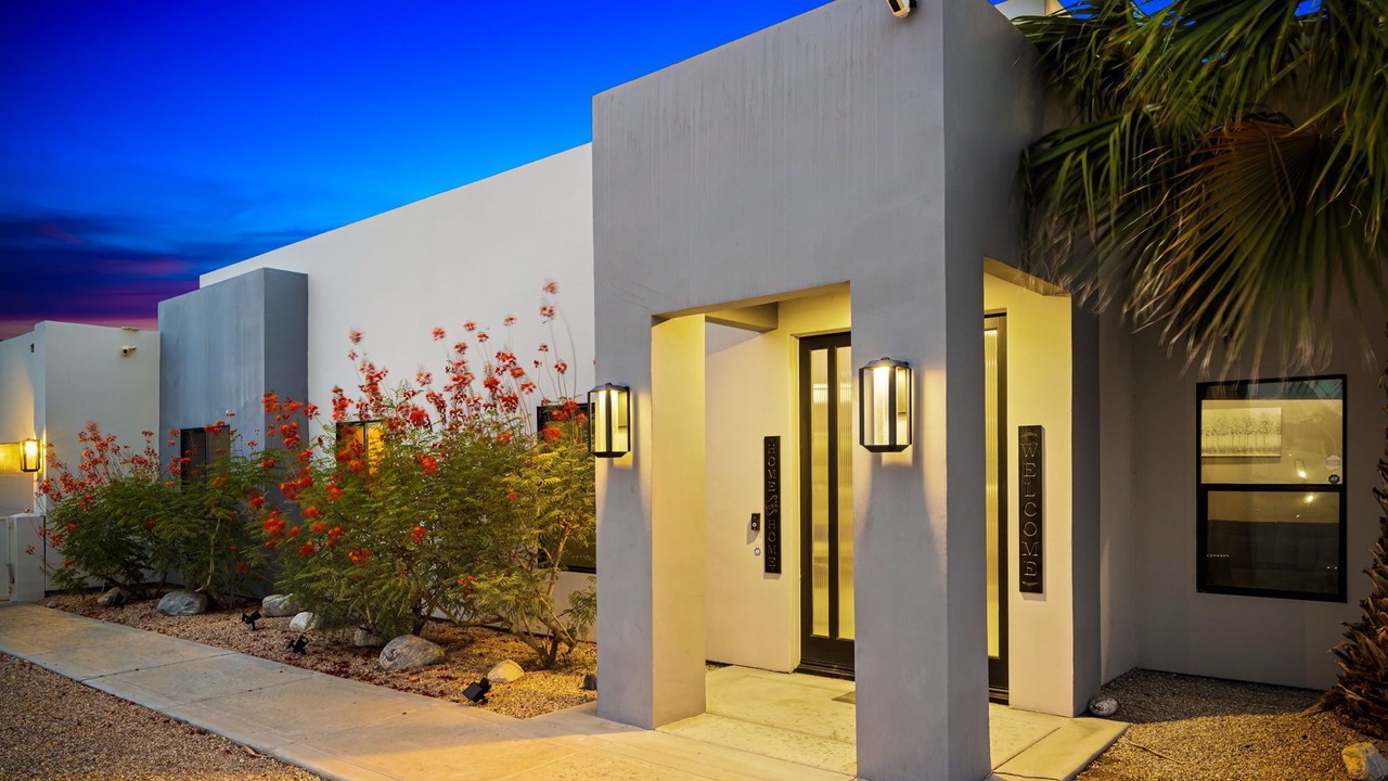 Photo of Outdoor in Desert Park Estates