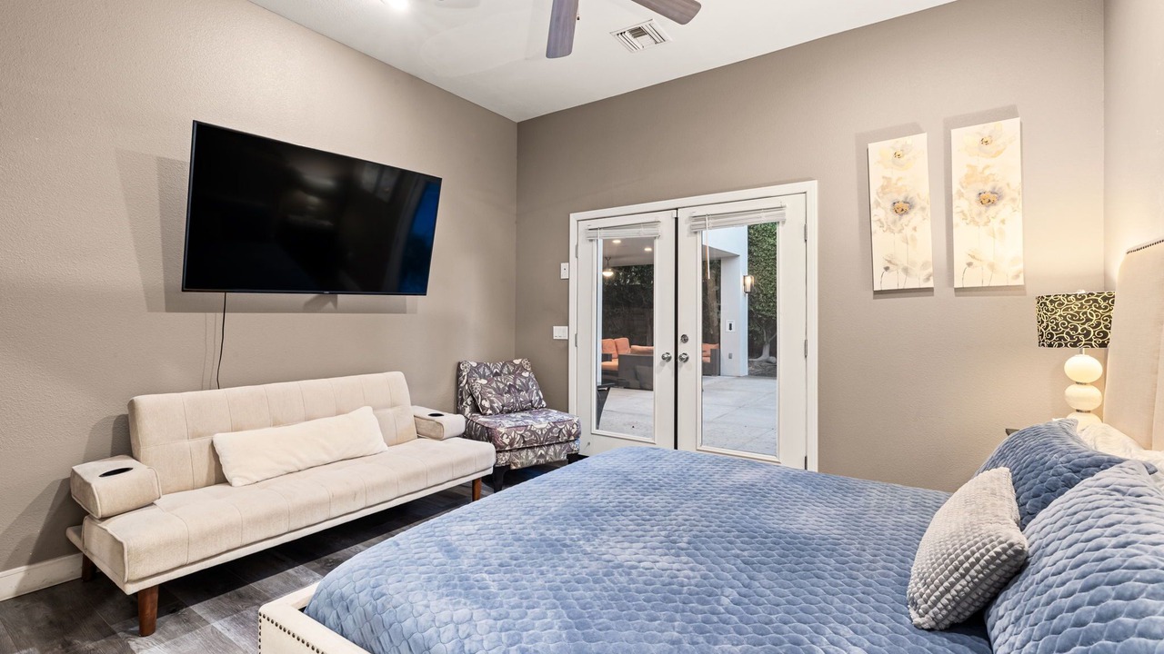 Photo of Bedroom in Desert Park Estates