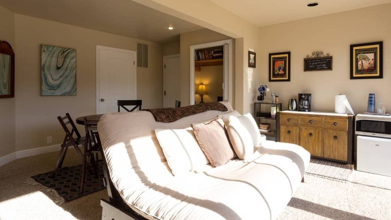 Photo of Bedroom in Salinas