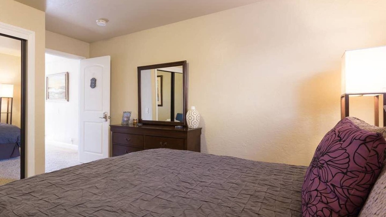 Photo of Bedroom in Salinas
