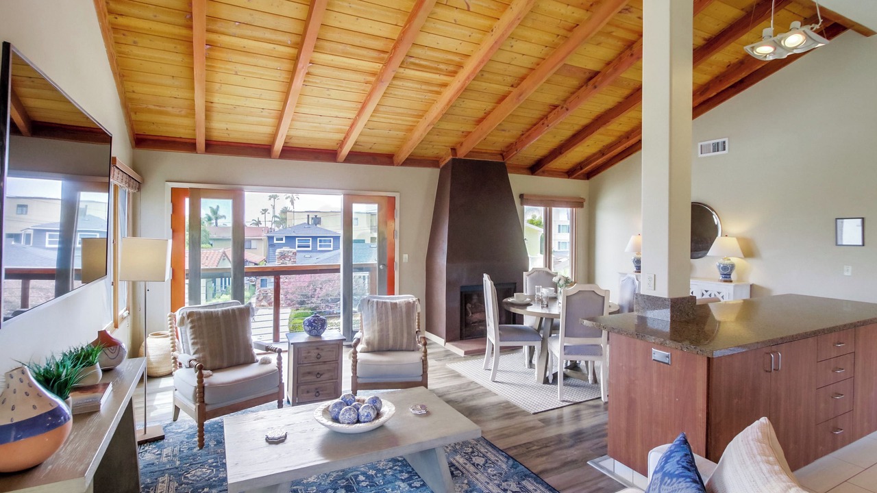 Photo of Livingroom in Beach Barber Tract