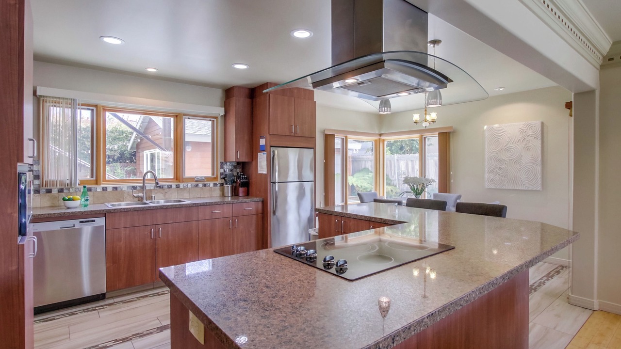 Photo of Kitchen in Beach Barber Tract