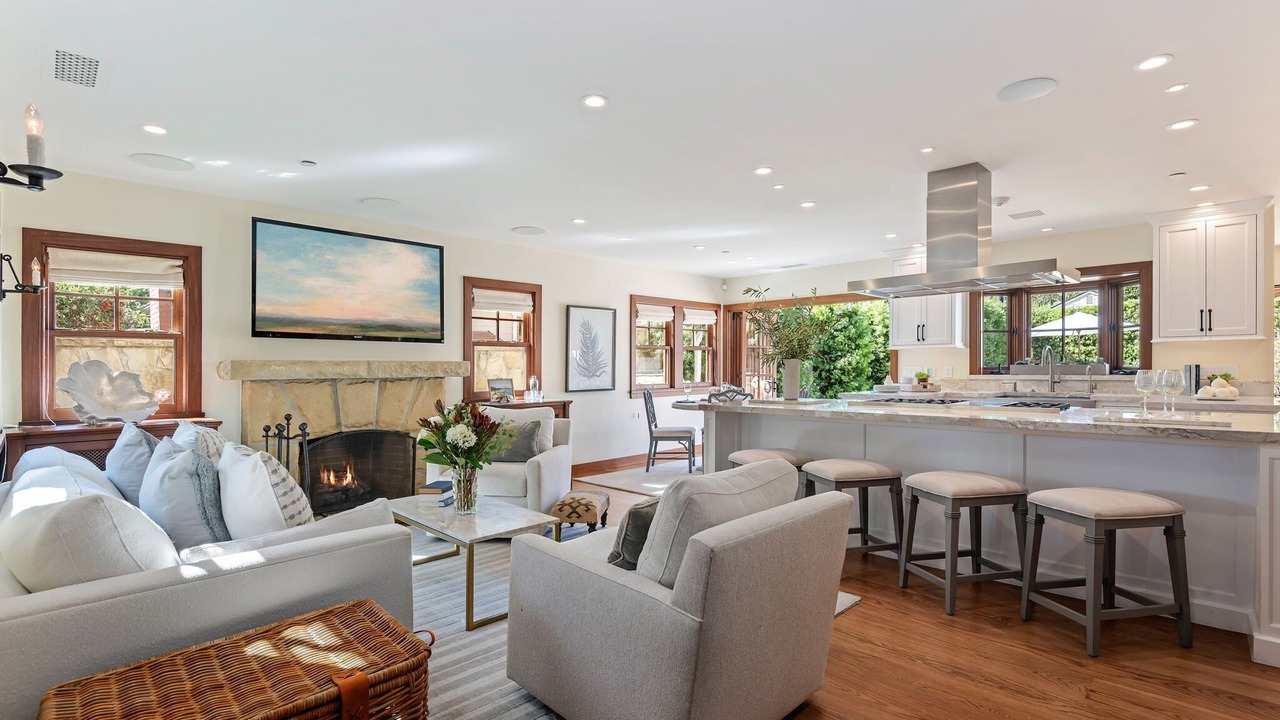 Photo of Livingroom in Montecito