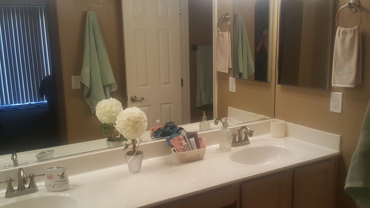 Photo of Bathroom in Needles