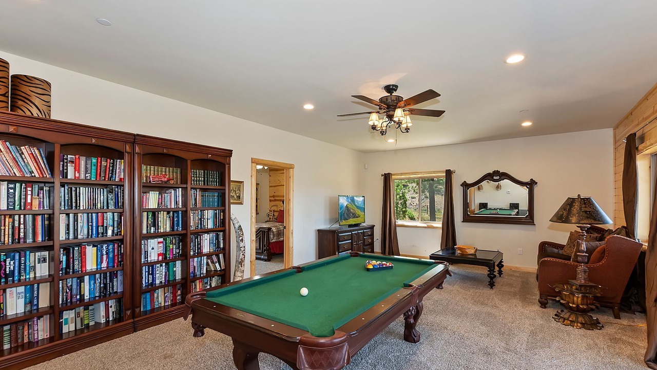 Photo of Others in Castle Glen Estates