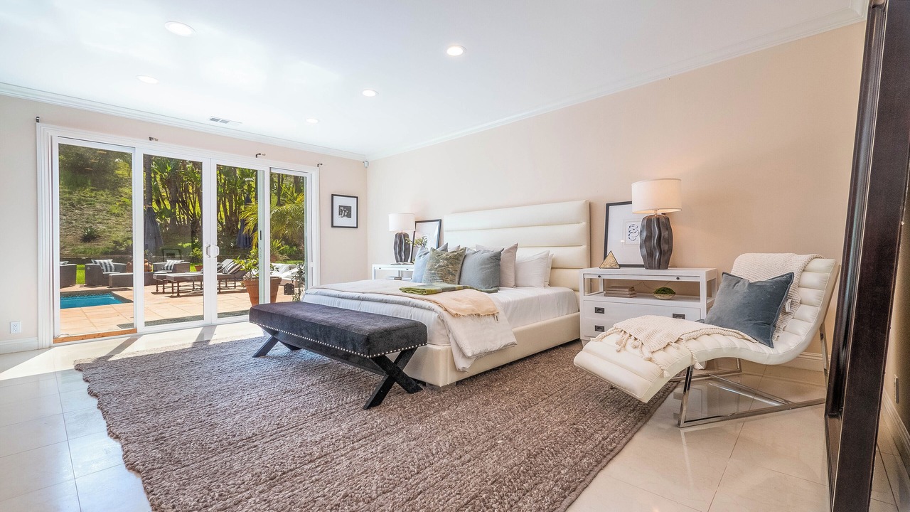 Photo of Bedroom in Beverly Hills