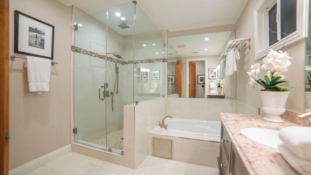 Photo of Bathroom in Beverly Hills