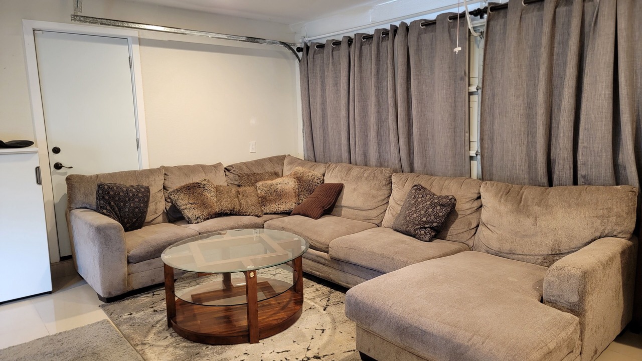 Photo of Livingroom in Linda Vista