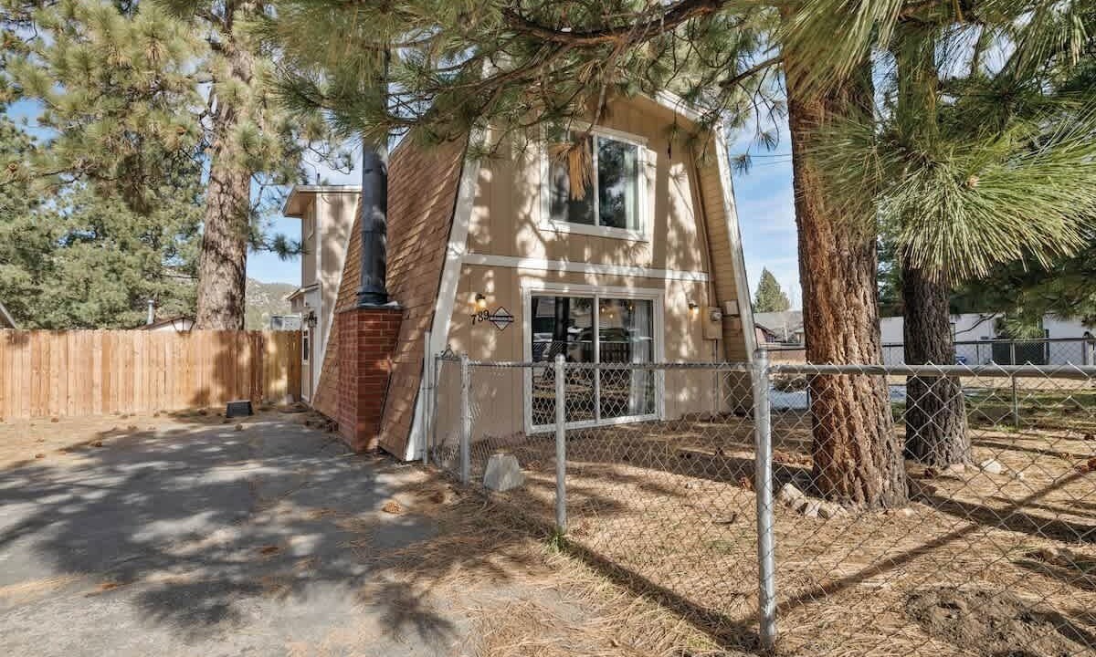 Photo of Others in Big Bear City