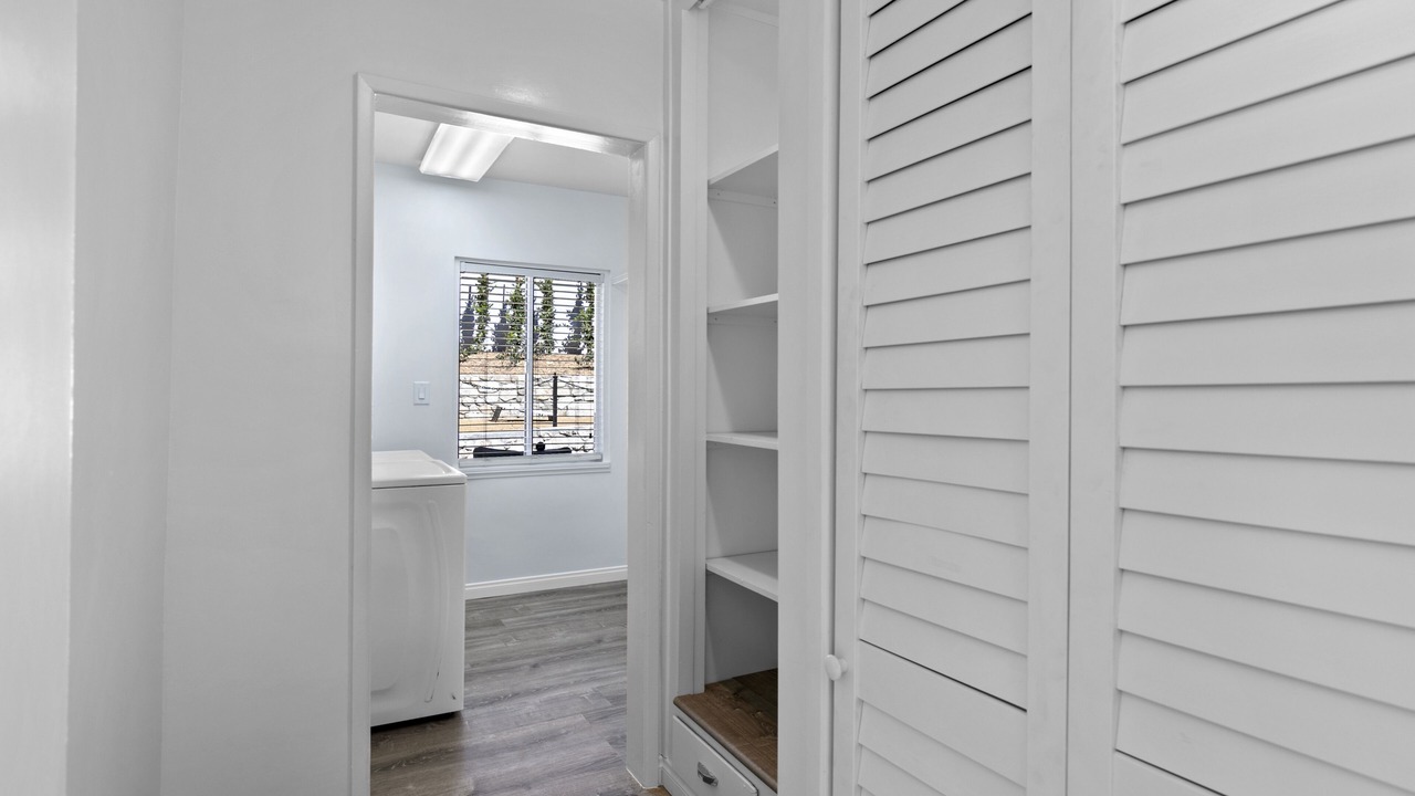 Photo of Bedroom in Lake Hughes