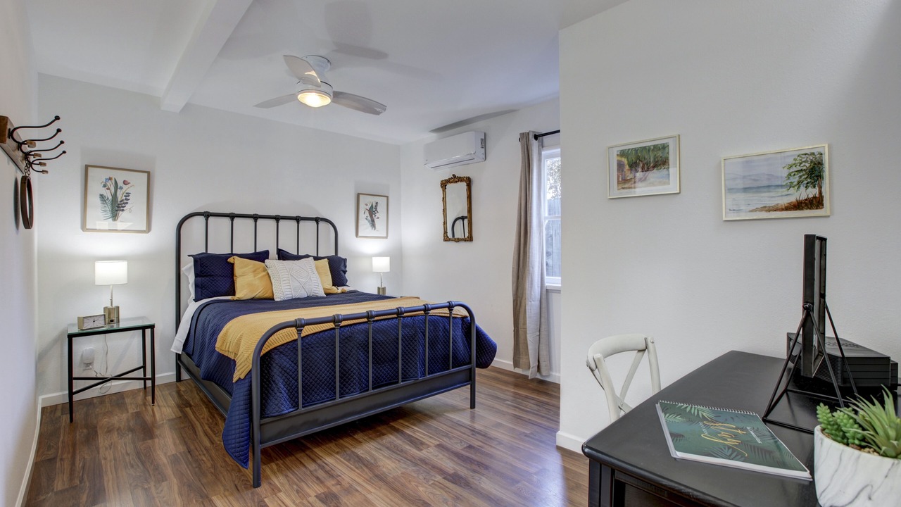 Photo of Bedroom in Old Towne
