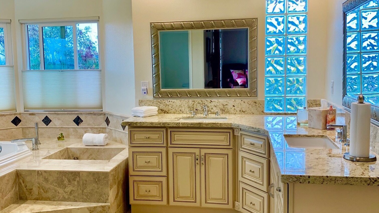 Photo of Bathroom in Laguna Niguel