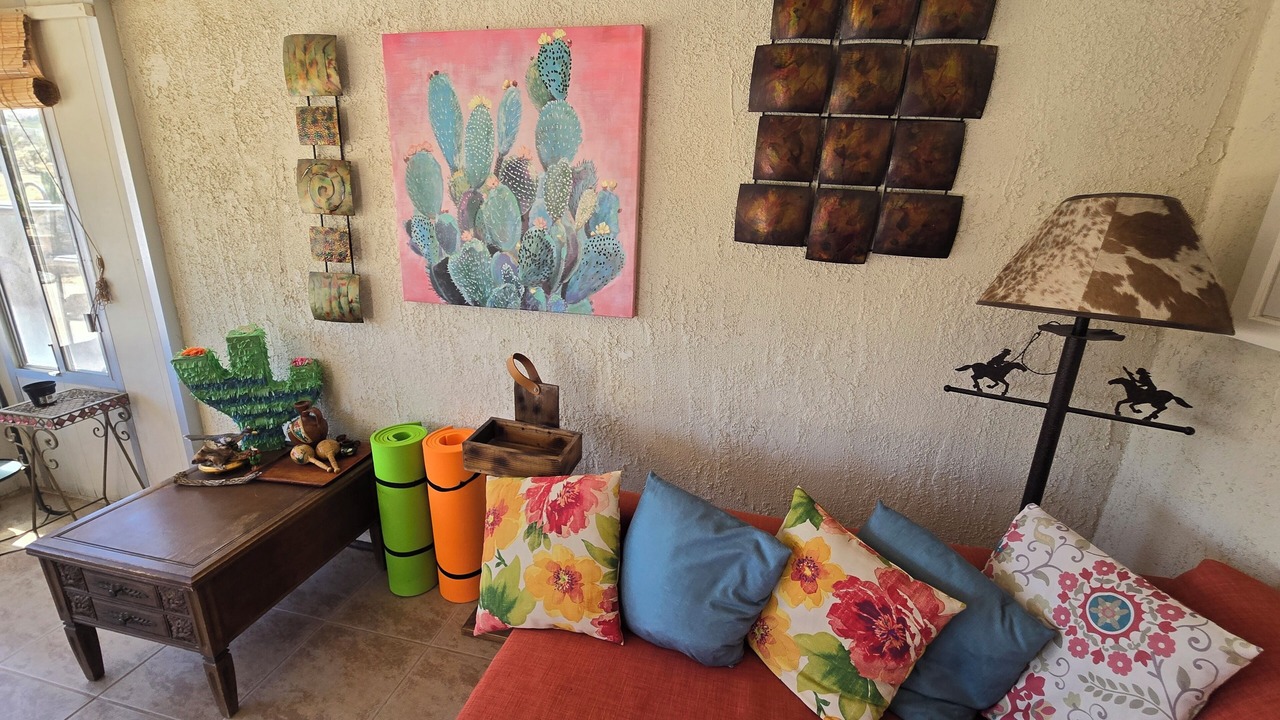 Photo of Livingroom in Joshua Tree