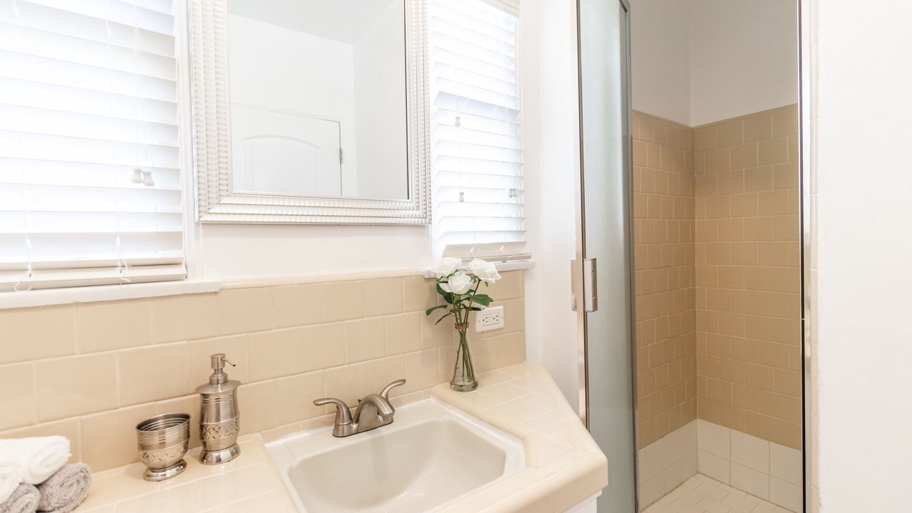 Photo of Bathroom in Valley Village