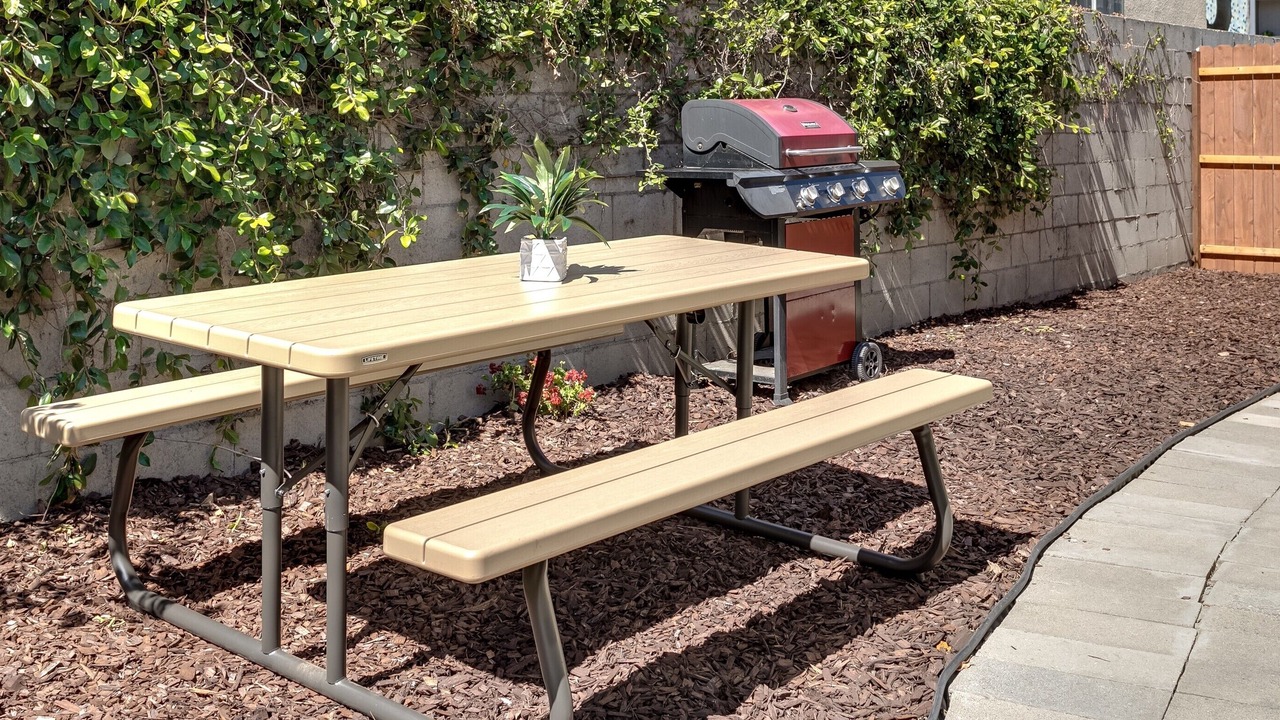 Photo of Outdoor in Valley Village