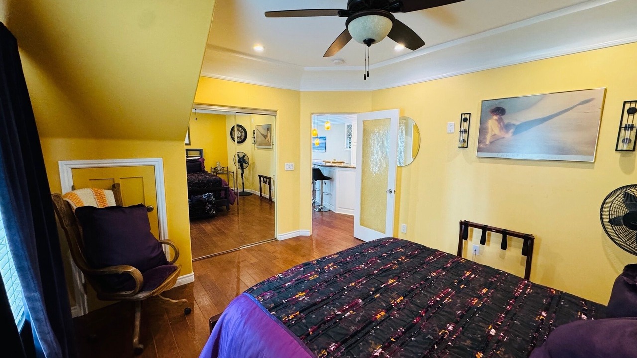 Photo of Bedroom in Belmont Shore