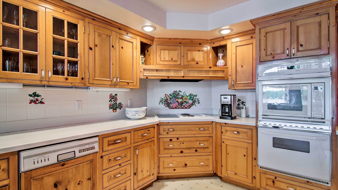 Photo of Kitchen in Meeks Bay