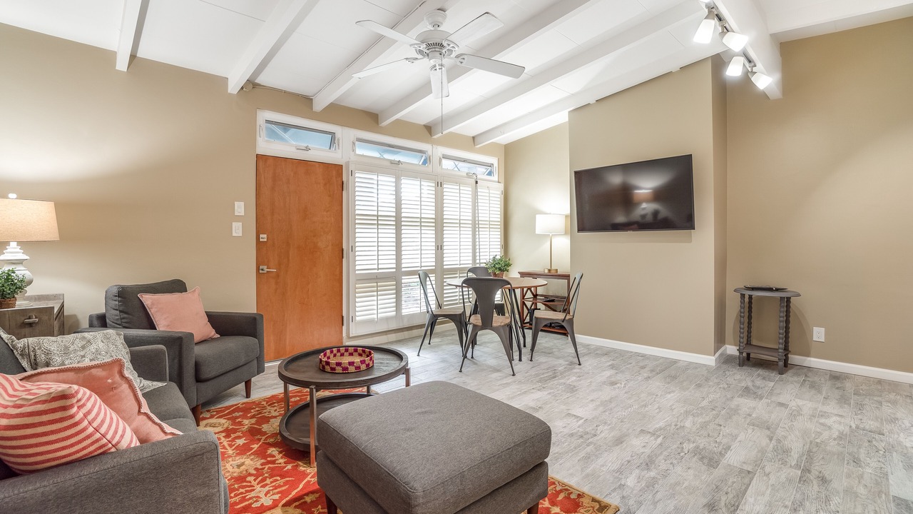Photo of Livingroom in South Redondo